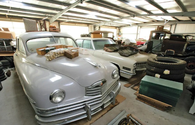 hrdp_0905_17_z-bob_regehr_car_collection