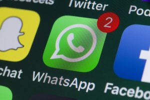 WhatsApp limita envio de mensagens