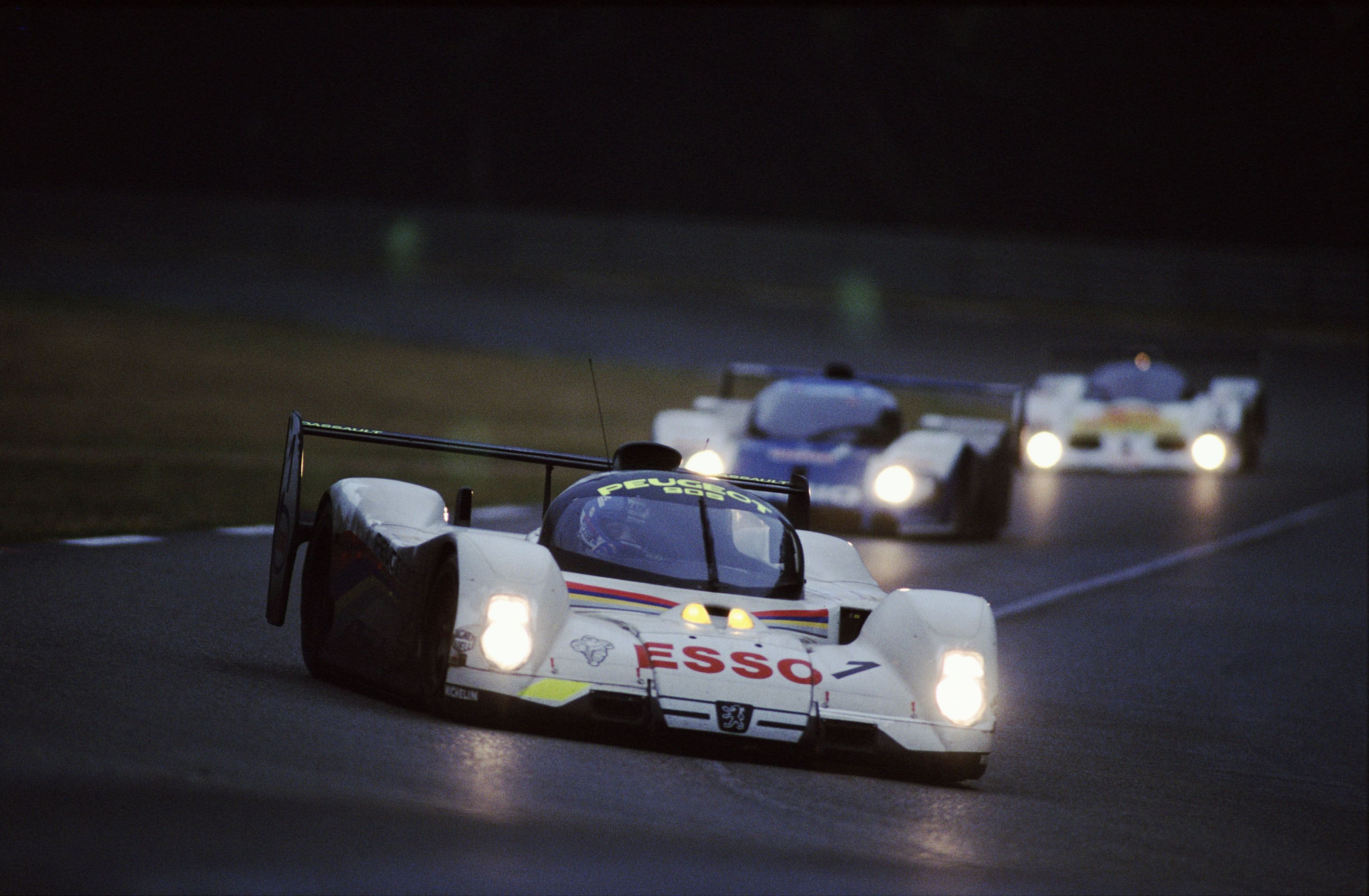 139 – 24 Heures du Mans 1992. Warwick/ Dalmas/ Blundell. Peugeot 905. Vainqueur