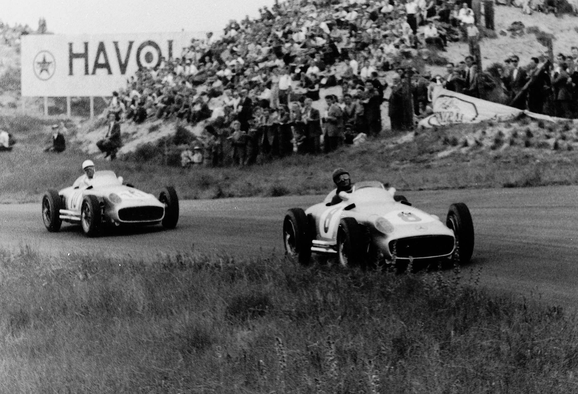 Sonderausstellung vom 7. Juli bis 2. September 2018: Silberpfeile der 1950er-Jahre im Louwman MuseumSpecial exhibition from 7 July to 2 September 2018: Silver Arrows of the 1950s at the Louwman Museum