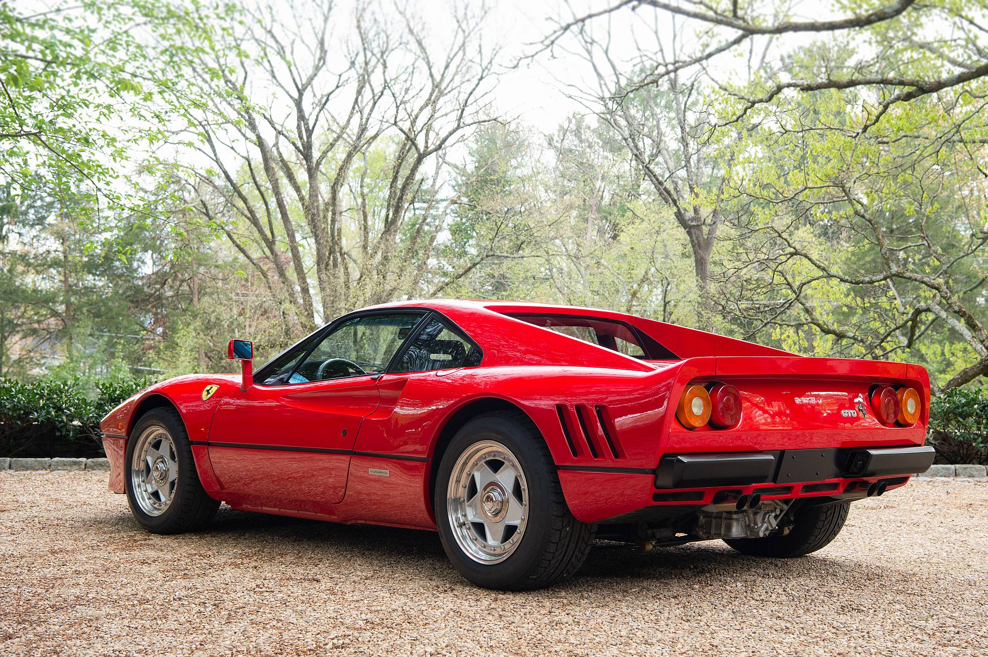 1985-Ferrari-288-GTO-_1