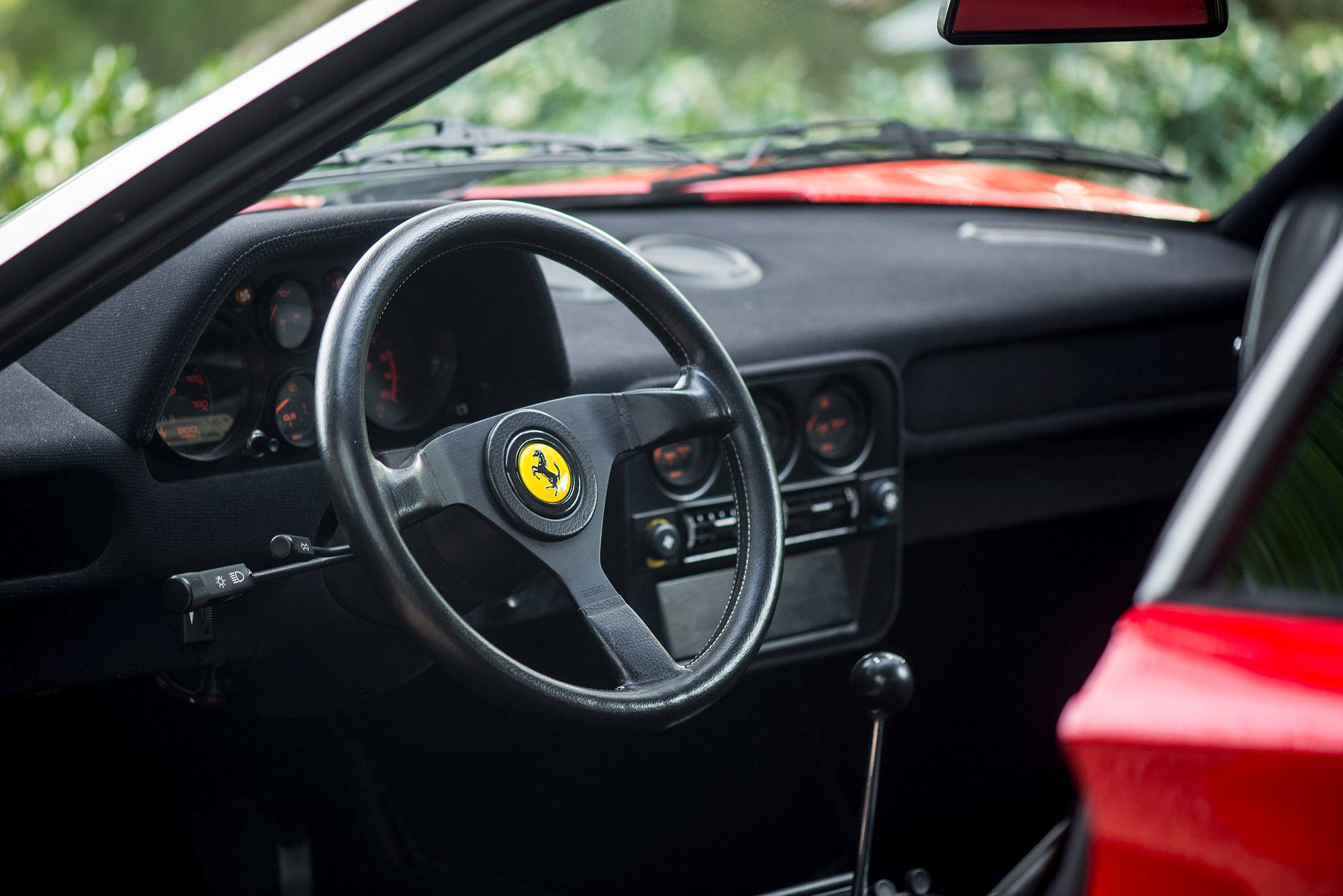 1985-Ferrari-288-GTO-_31