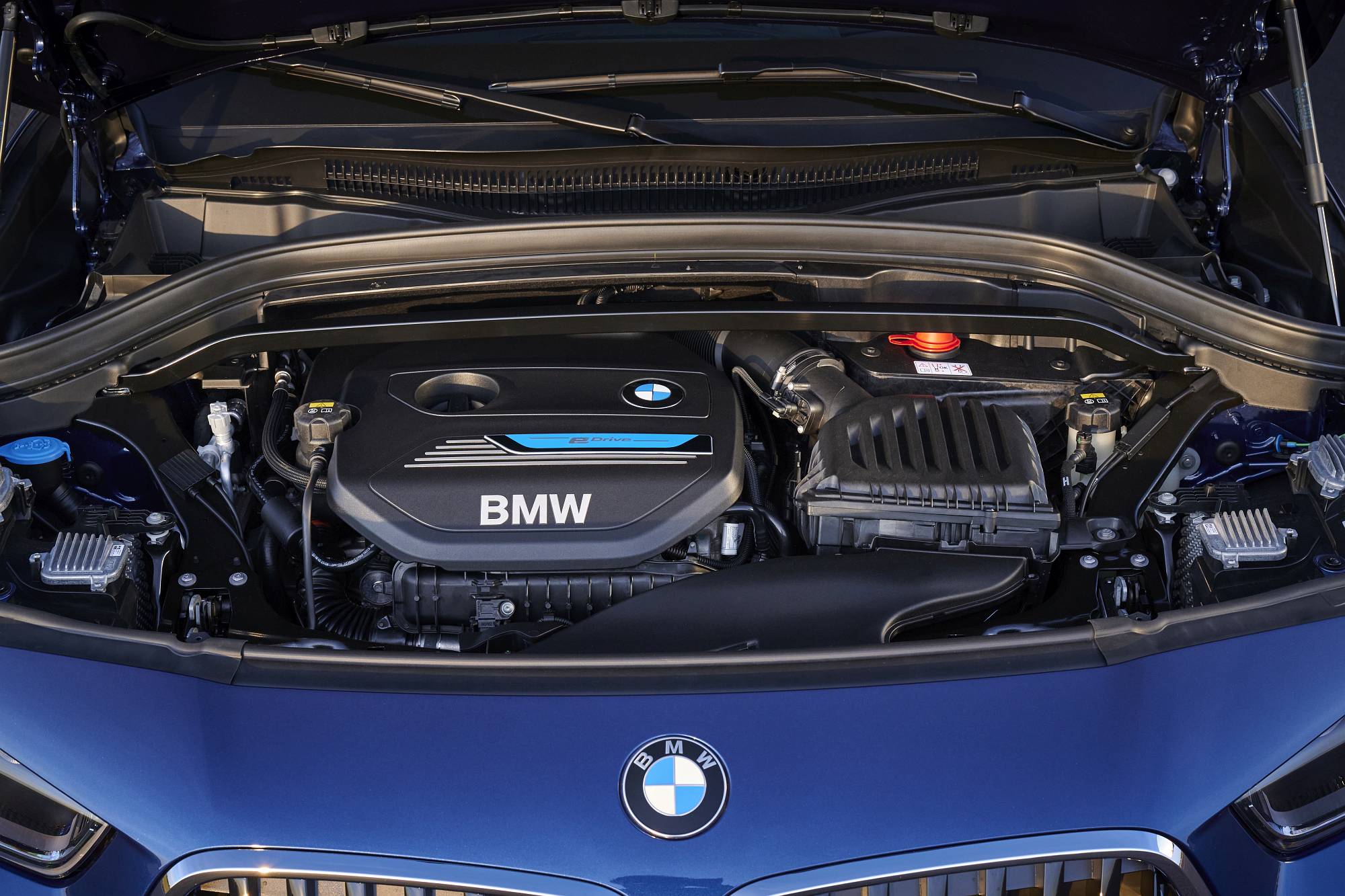 BMW X2 xDrive25e_2020 (13)