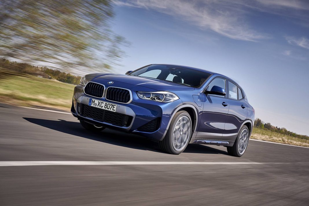 BMW X2 xDrive25e_2020 (8)