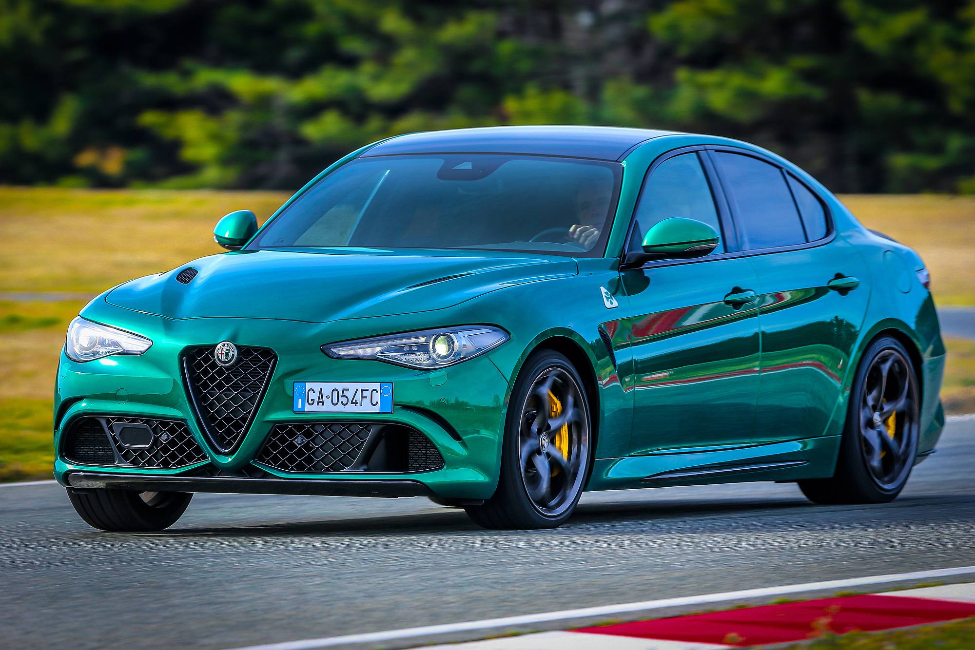 Giulia_Stelvio Quadrifoglio MY20 (3)