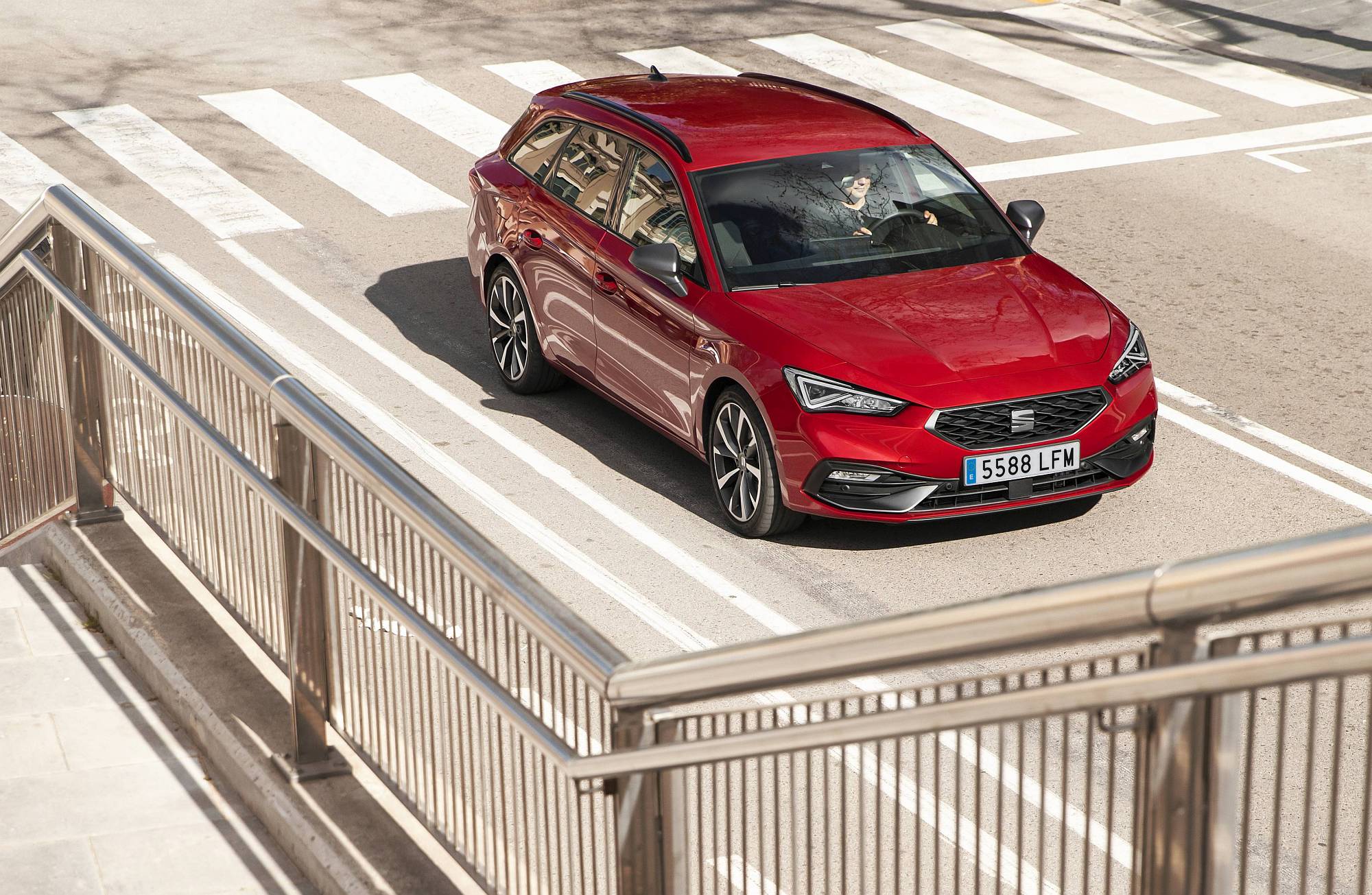 IPP-All-new-SEAT-Leon_61_HQ