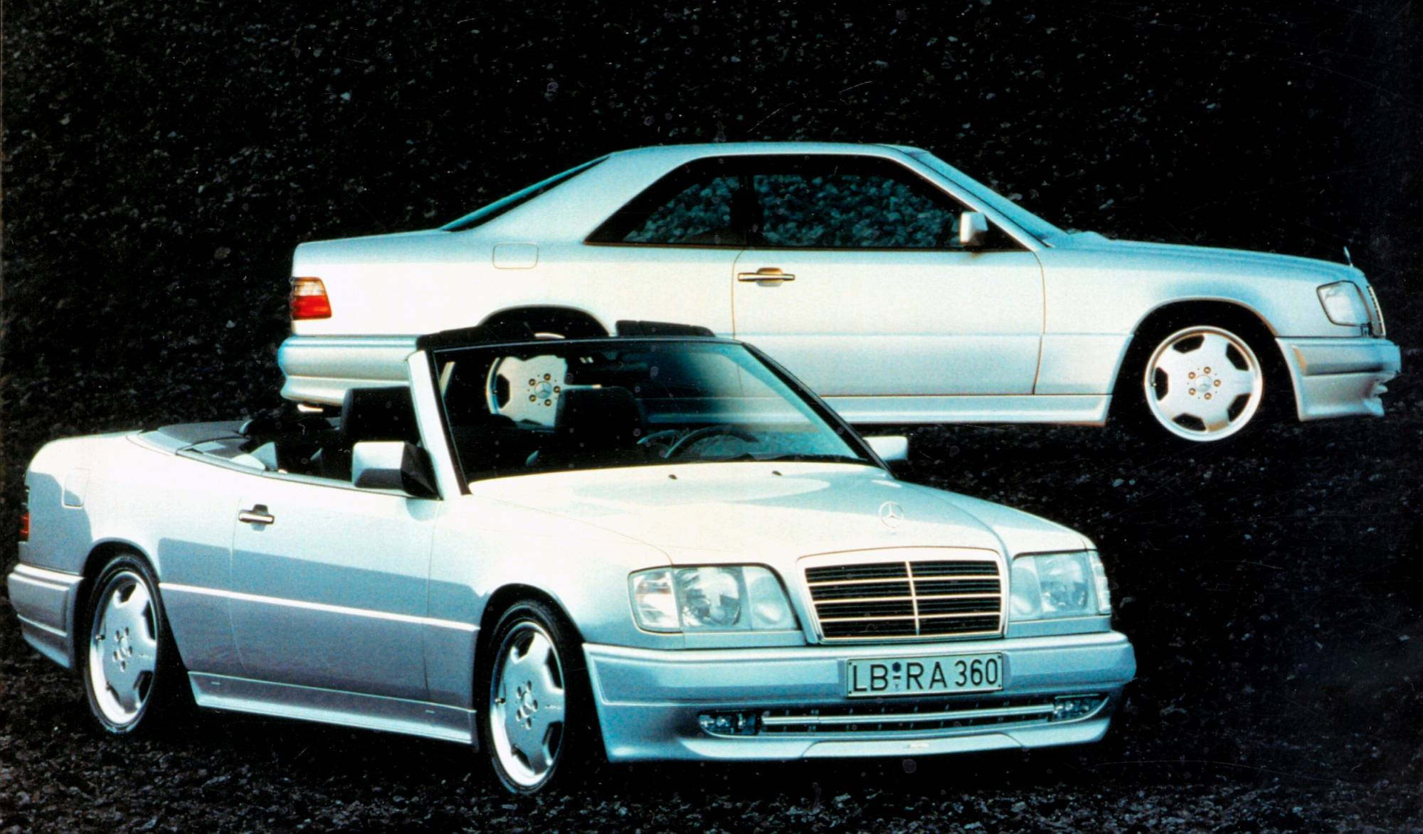 Historie der Mercedes-Benz E-Klasse Coupés und Cabriolets: sportlich-elegante Zweitürer mit großem Flair  The history of the Mercedes-Benz E-Class Coupés and Cabriolets: Sporty and elegant two-door cars with tremendous style

null