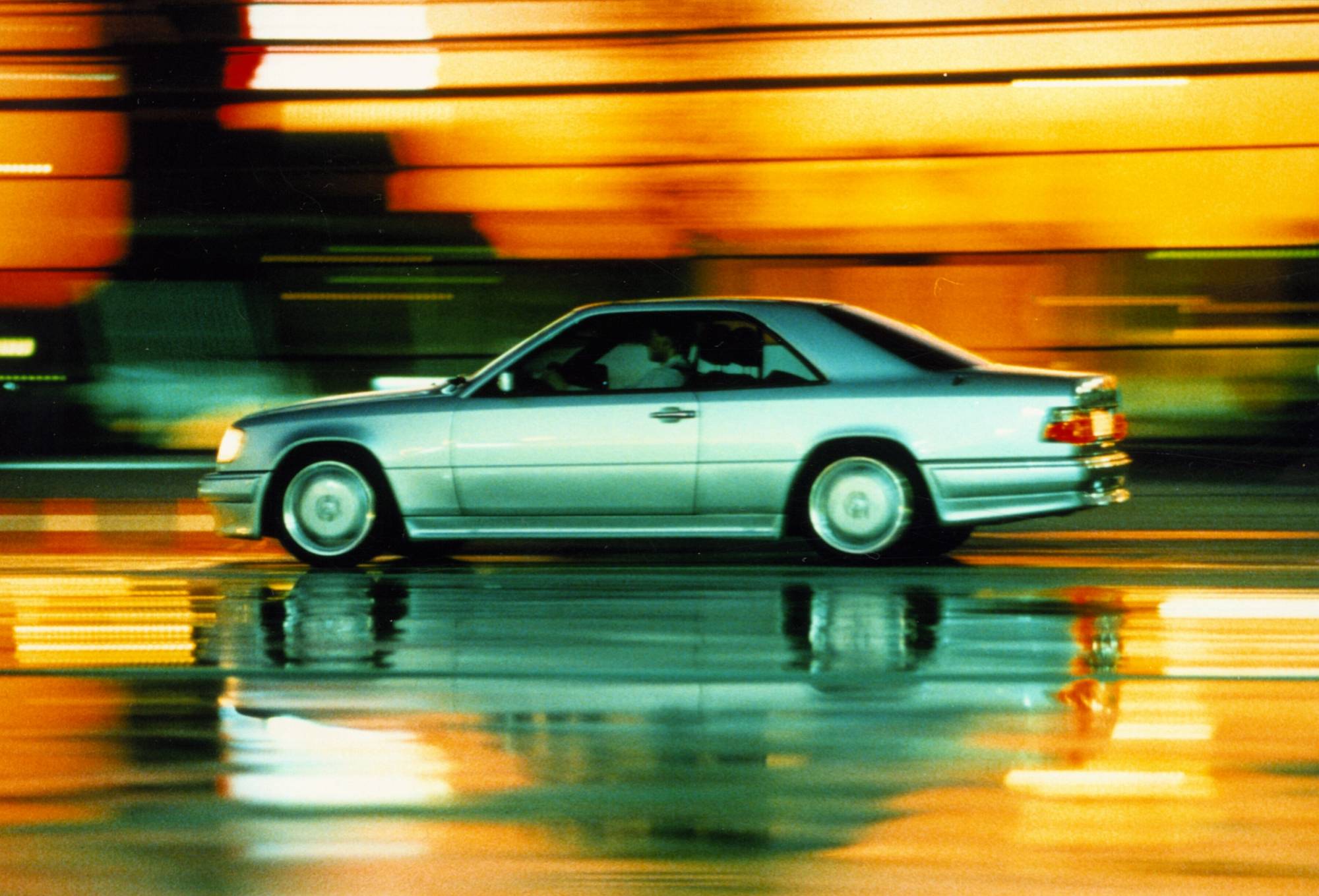 Caption orig.: Mercedes-Benz Typ E 36 AMG Coupé, Baureihe 124

null