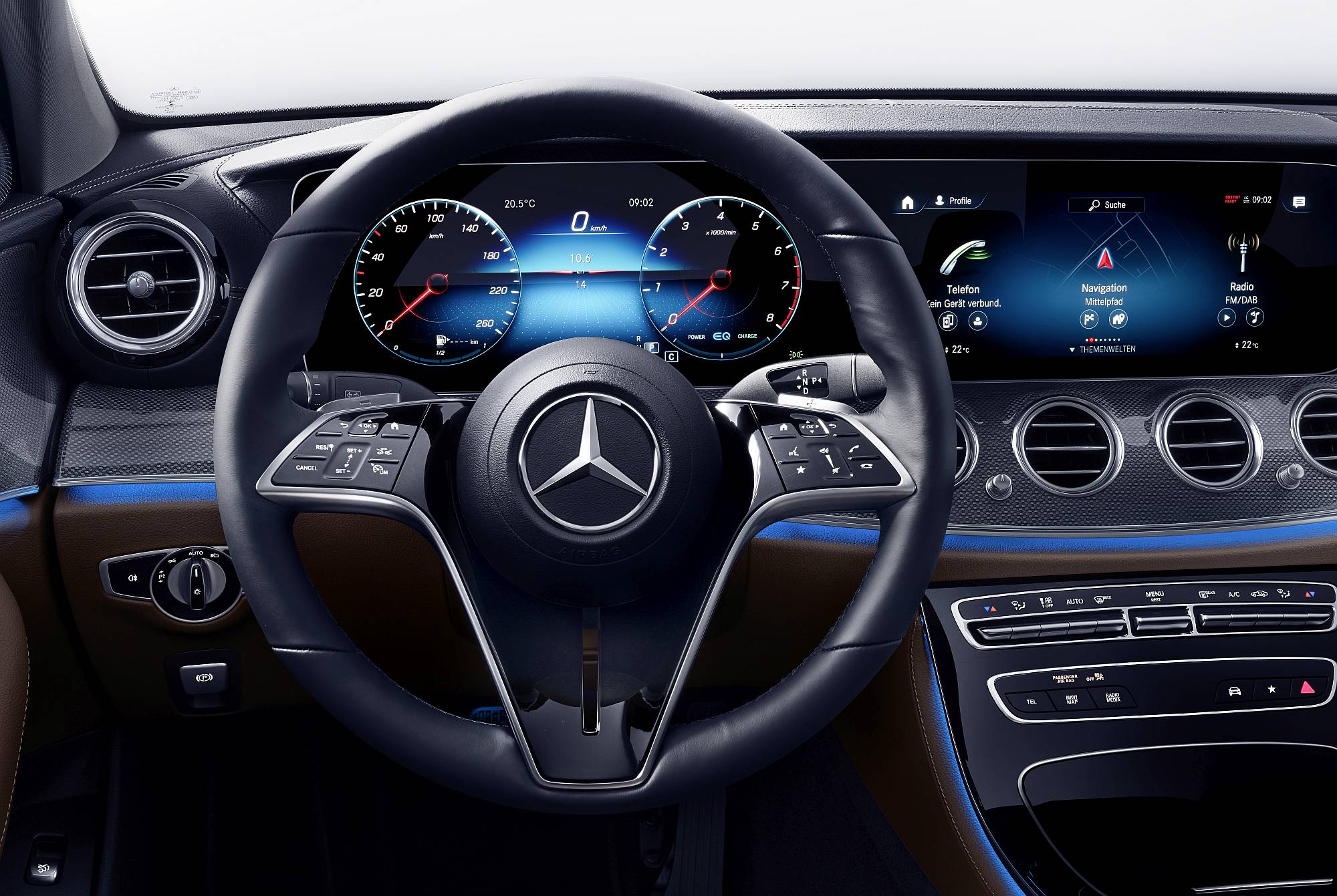 Mercedes-Benz E-Klasse (W 213), 2020

Mercedes-Benz E-Class (W 213), 2020