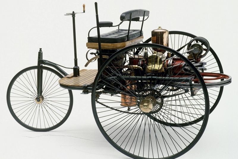 Benz Patent-Motorwagen, 1886

Benz Patent-Motorwagen, 1886