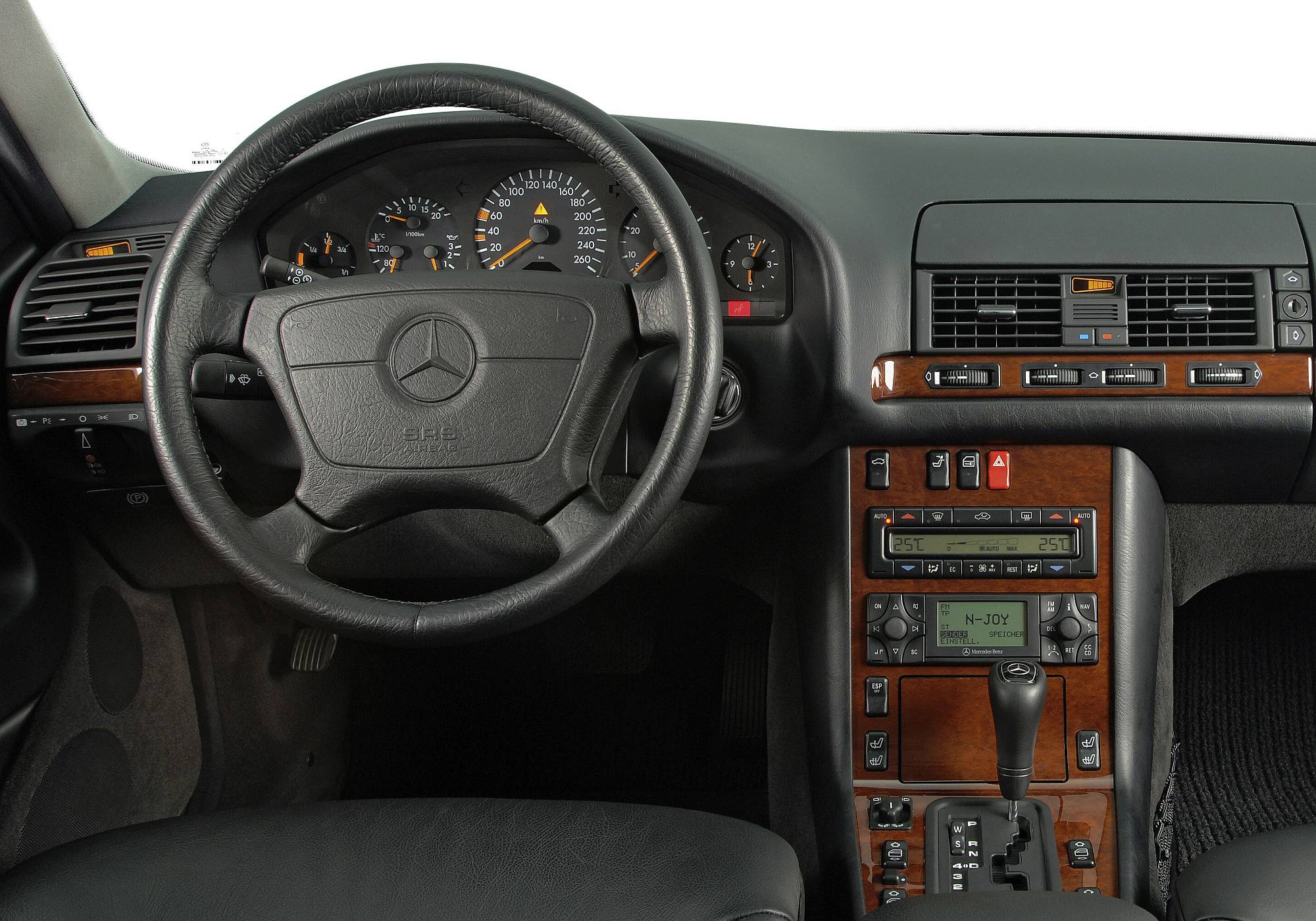 S-Klasse-Limousinen

null