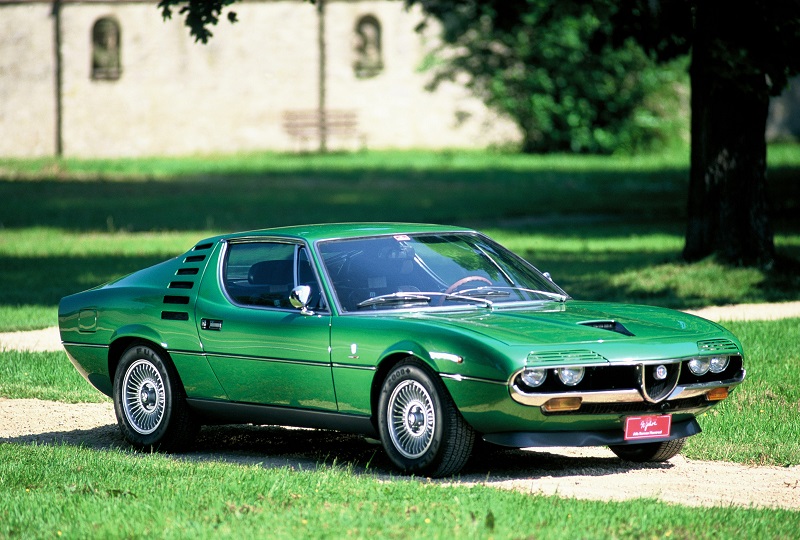 alfa_romeo_montreal_9