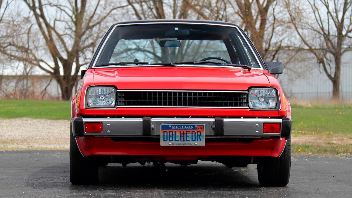 alucina-coche-doble-sale-subasta-1933597