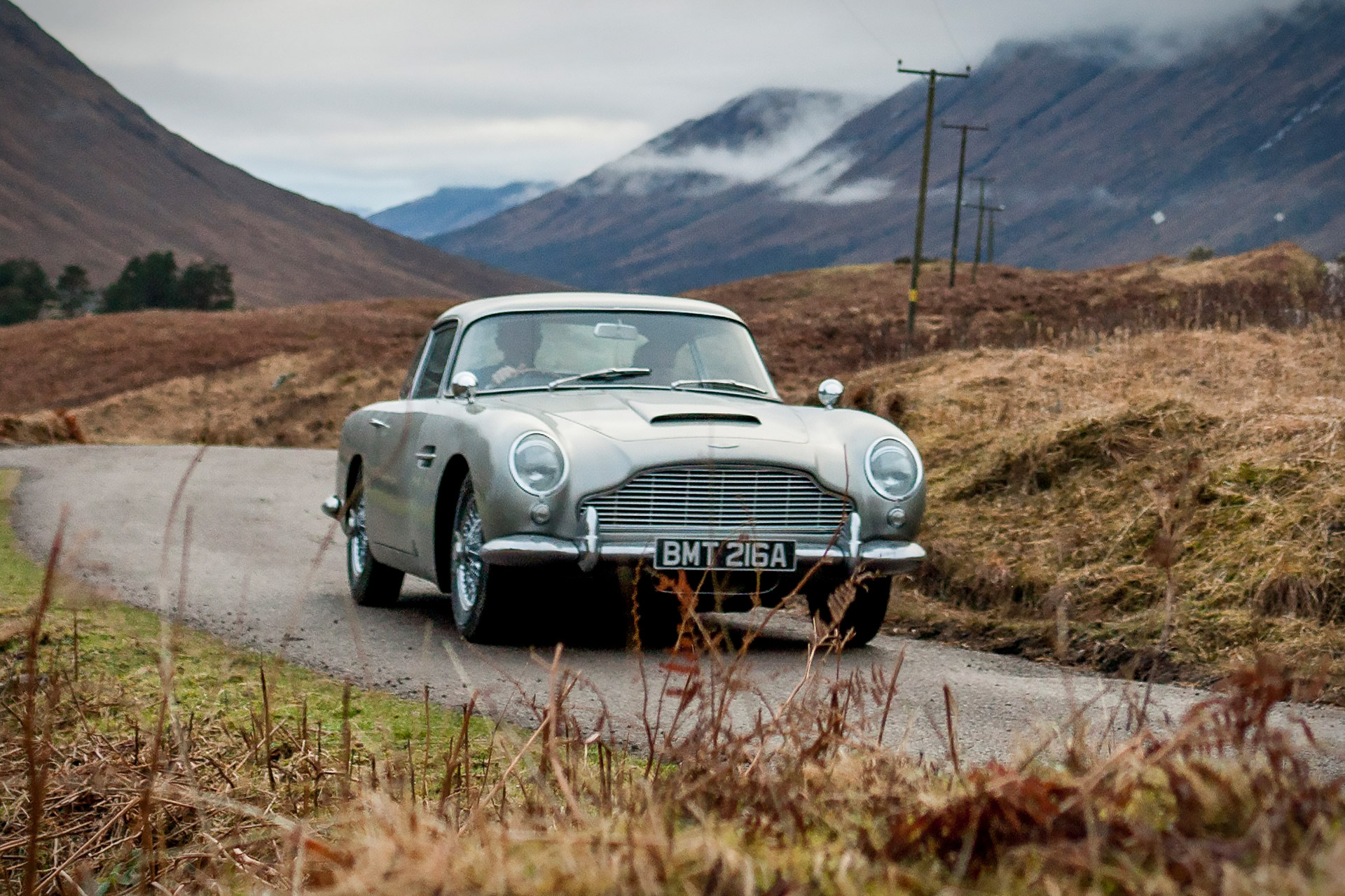 aston-goldfinger-db5-2