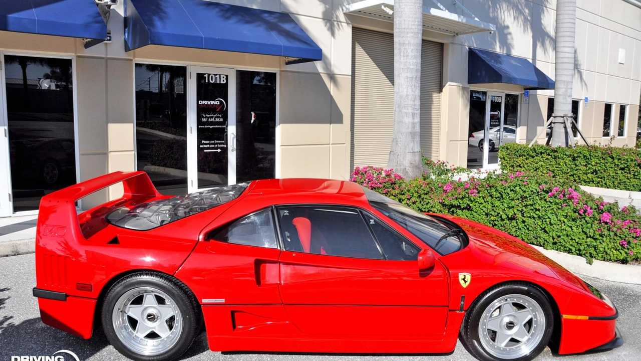 elado-ferrari-f407