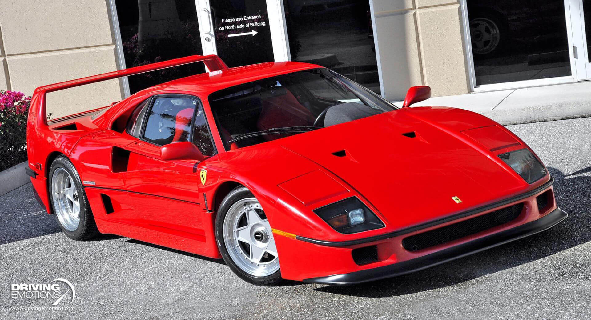 ferrari-f40-0