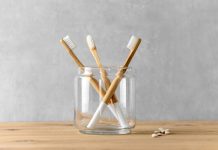 Já está na hora de trocar a sua escova de dentes?