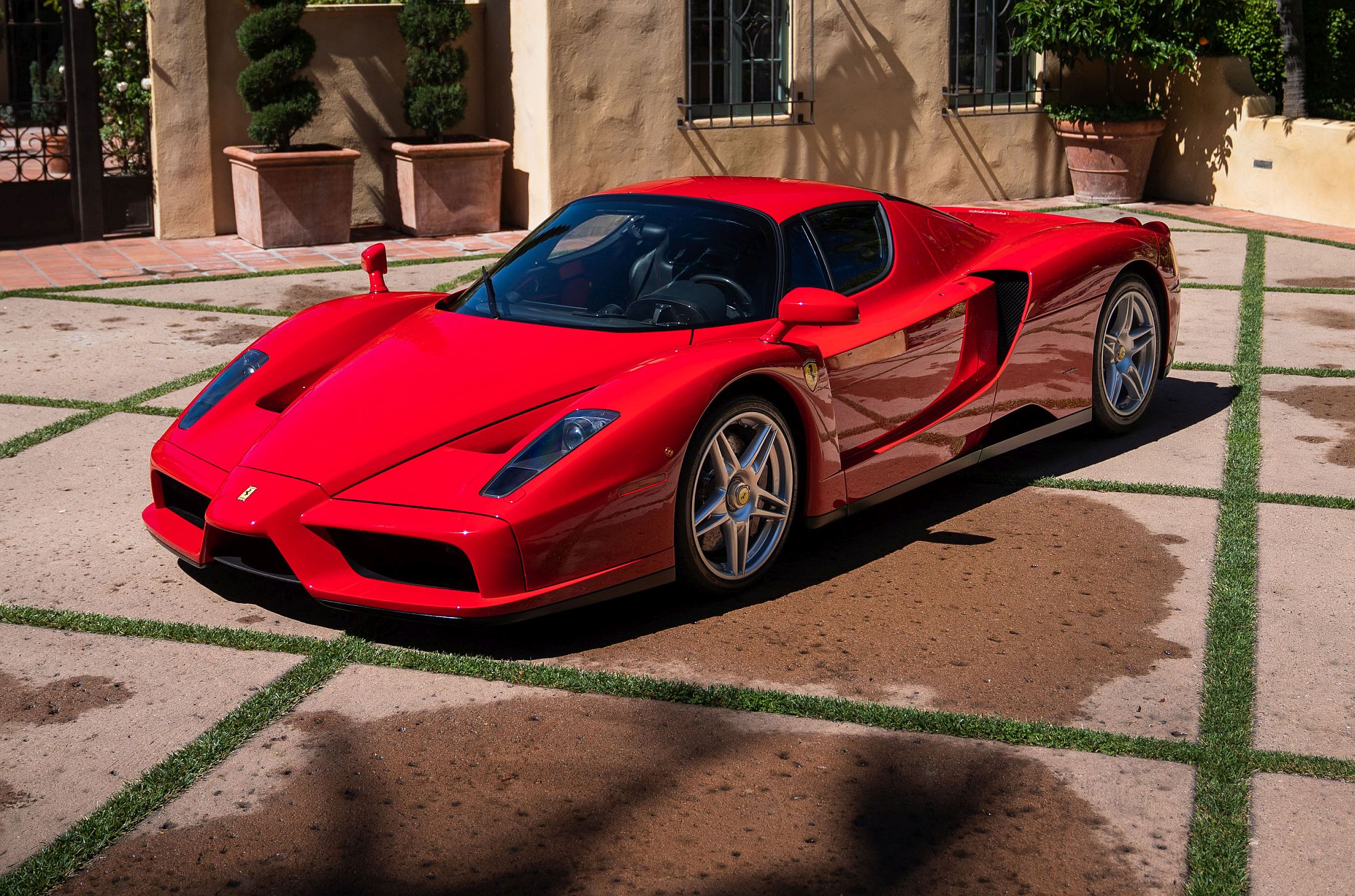 2003-Ferrari-Enzo-_0