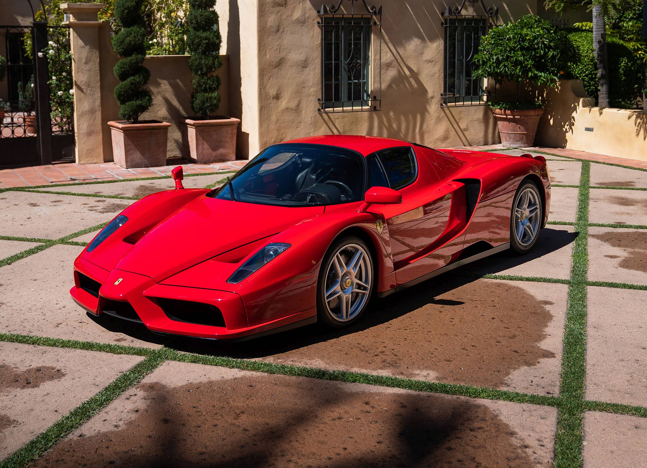 2003-Ferrari-Enzo-_0_