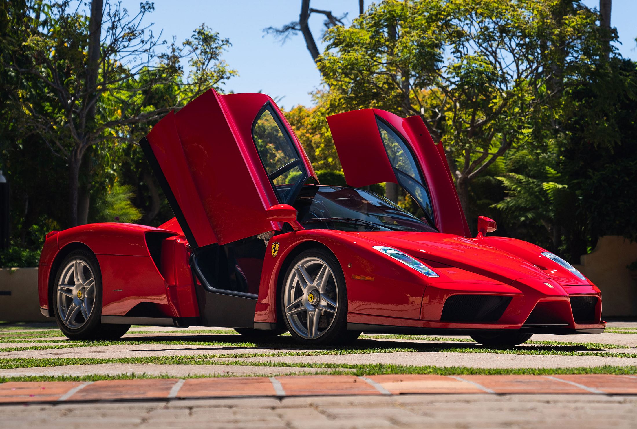 2003-Ferrari-Enzo-_7