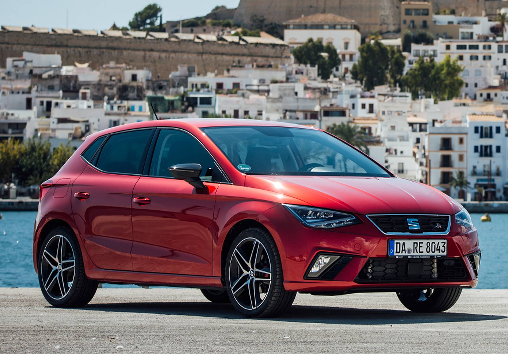 70-years-in-contrast_05_HQ