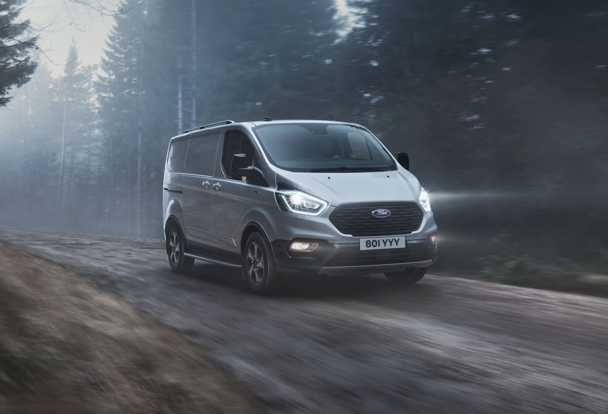 FORD_2020_TRANSIT_CUSTOM_ACTIVE-01