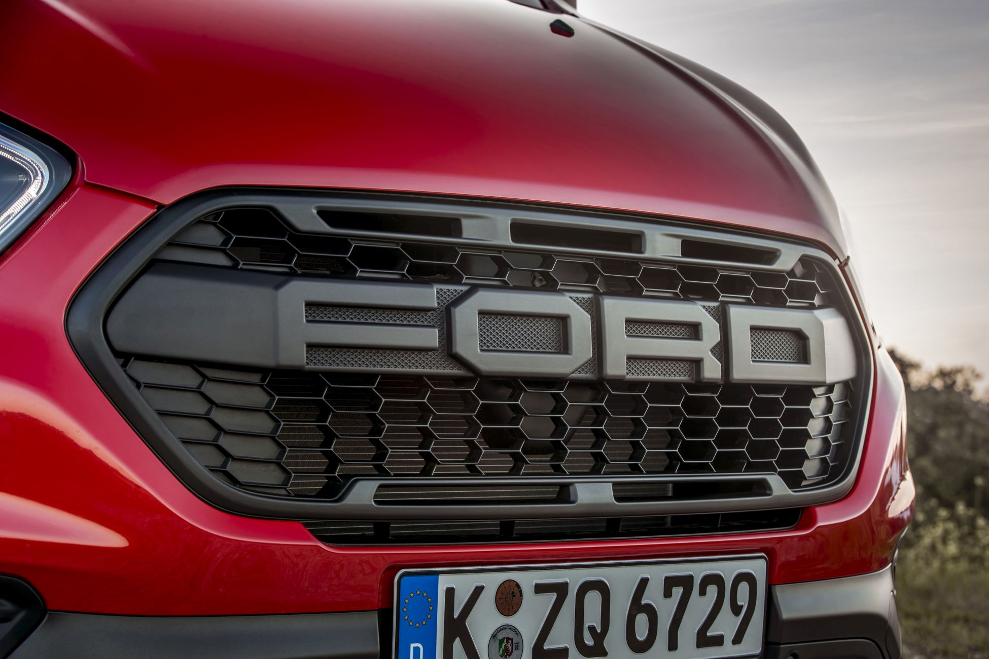 FORD_2020_TRANSIT_CUSTOM_TRAIL_10