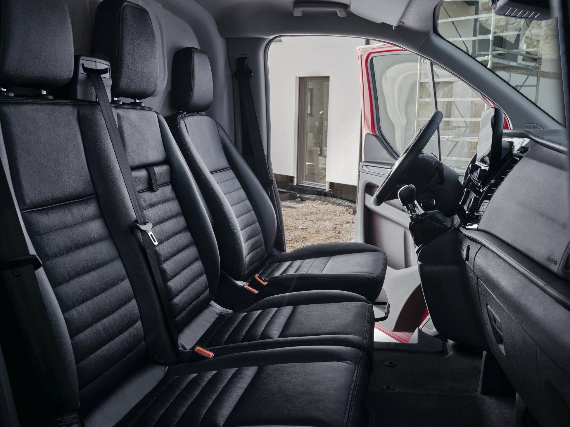FORD_2020_TRANSIT_CUSTOM_TRAIL_19