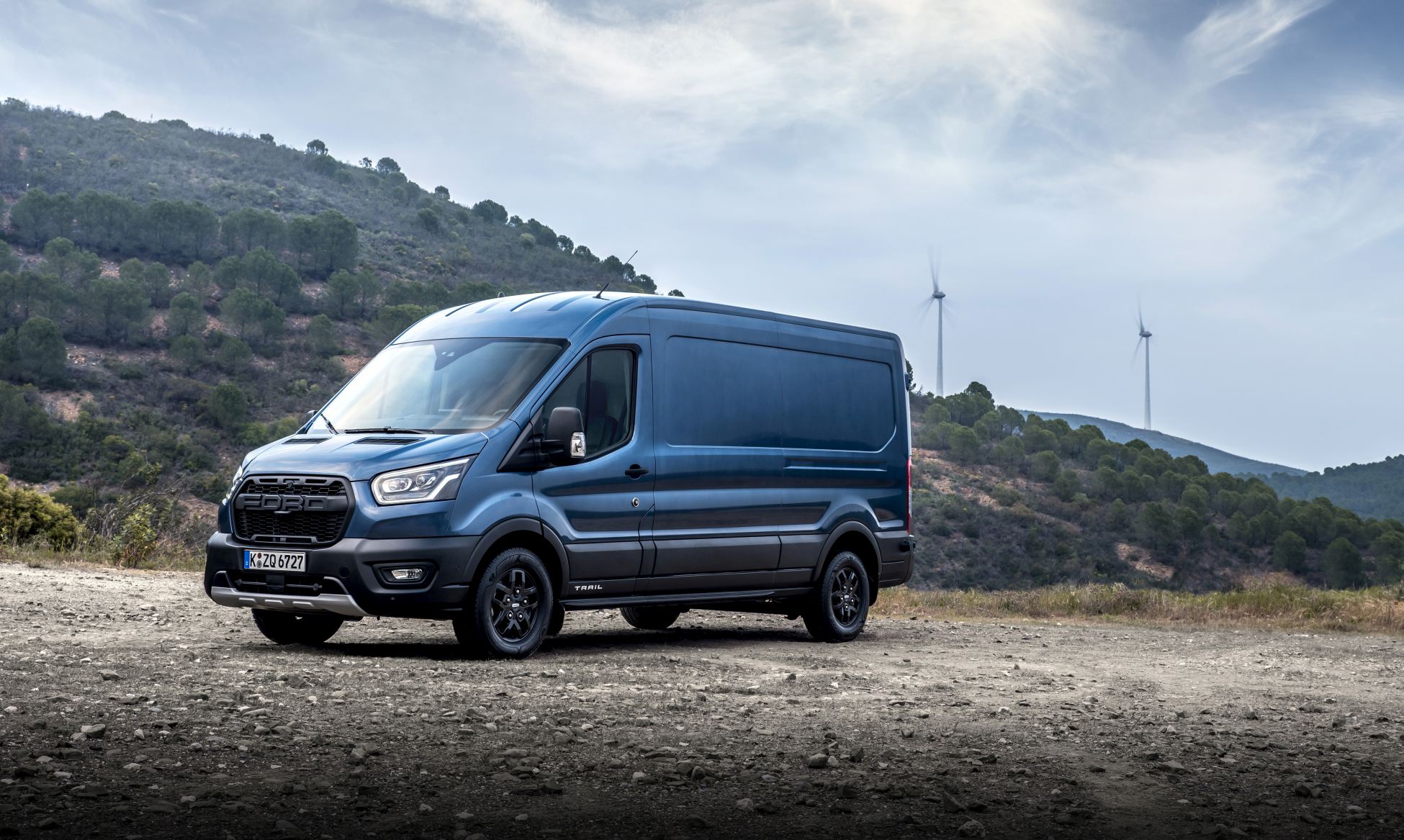 FORD_2020_TRANSIT_TRAIL_06