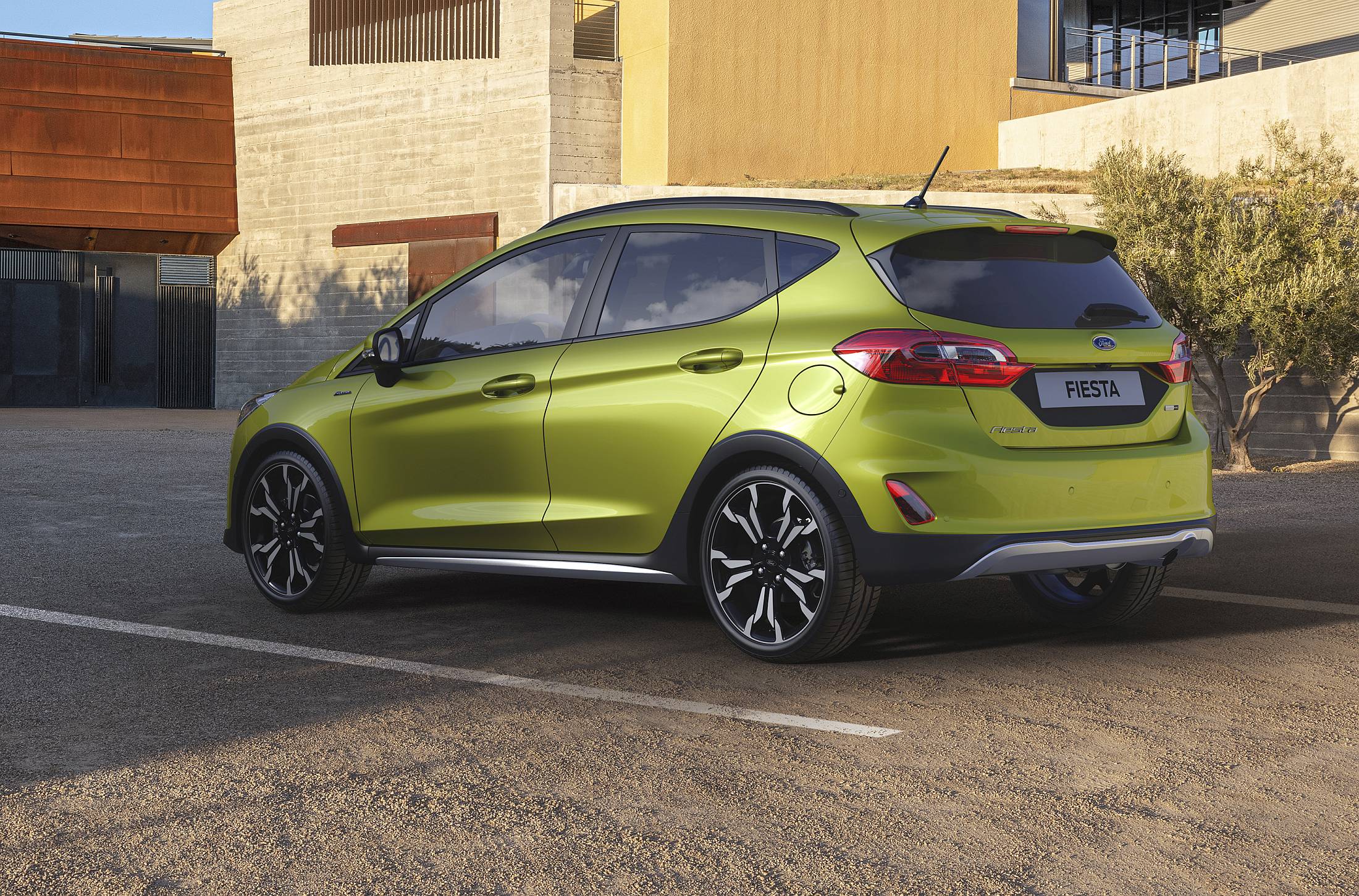 Ford_Fiesta_2020_01