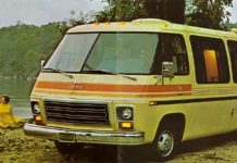 Dez automóveis que foram pensados para “viver” dentro deles