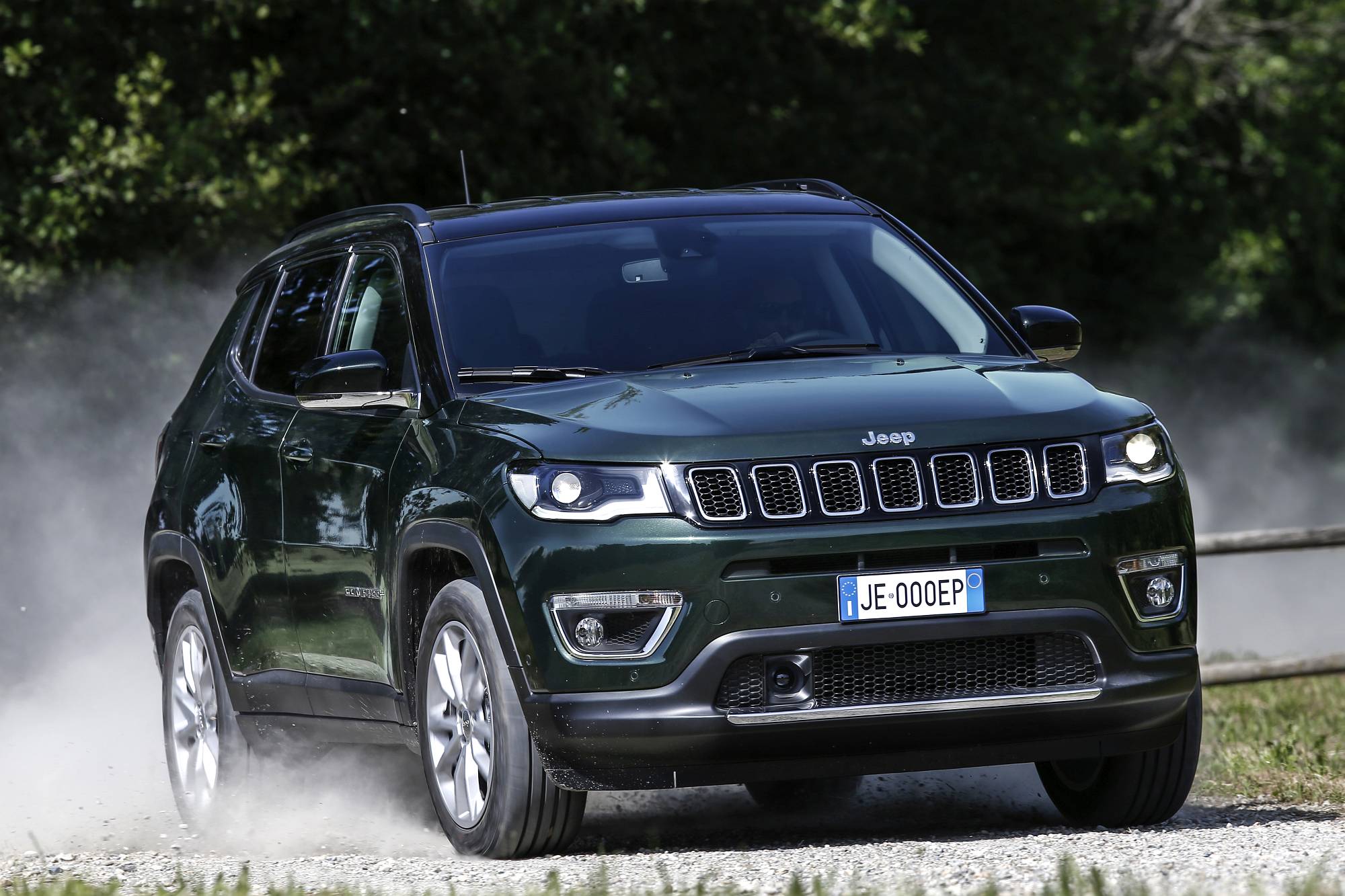 Jeep Compass (2032) 1