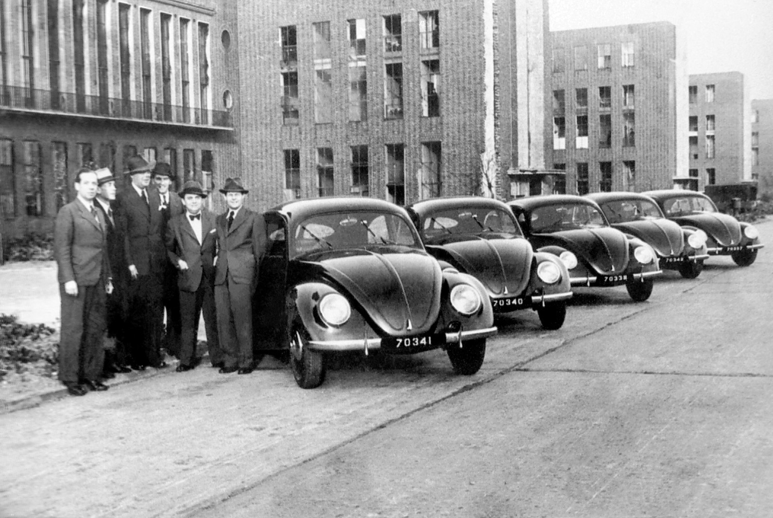 A British jump start – Volkswagen remembers the beginning of B