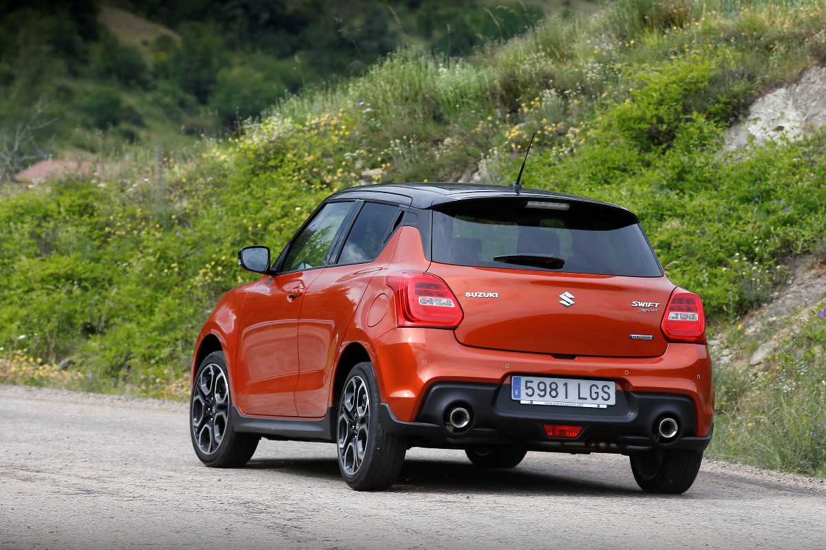 Suzuki-Swift-Sport-2020-16