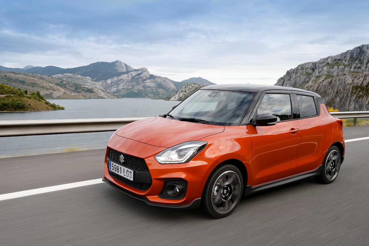 Suzuki-Swift-Sport-2020-17