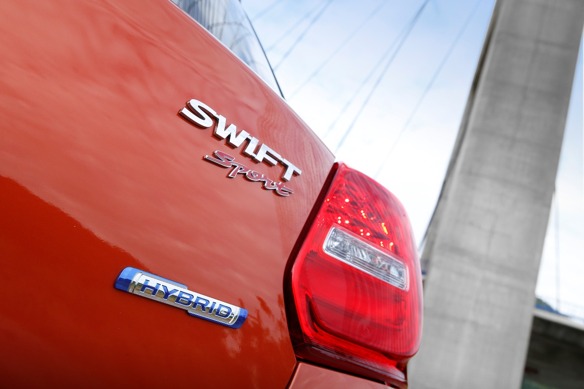 Suzuki-Swift-Sport-2020-19