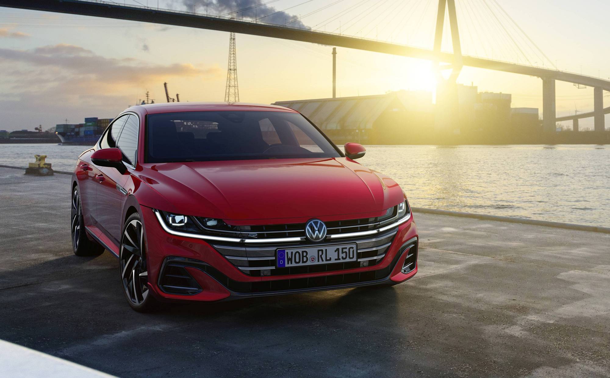 Volkswagen Arteon R-Line 2020 (1)