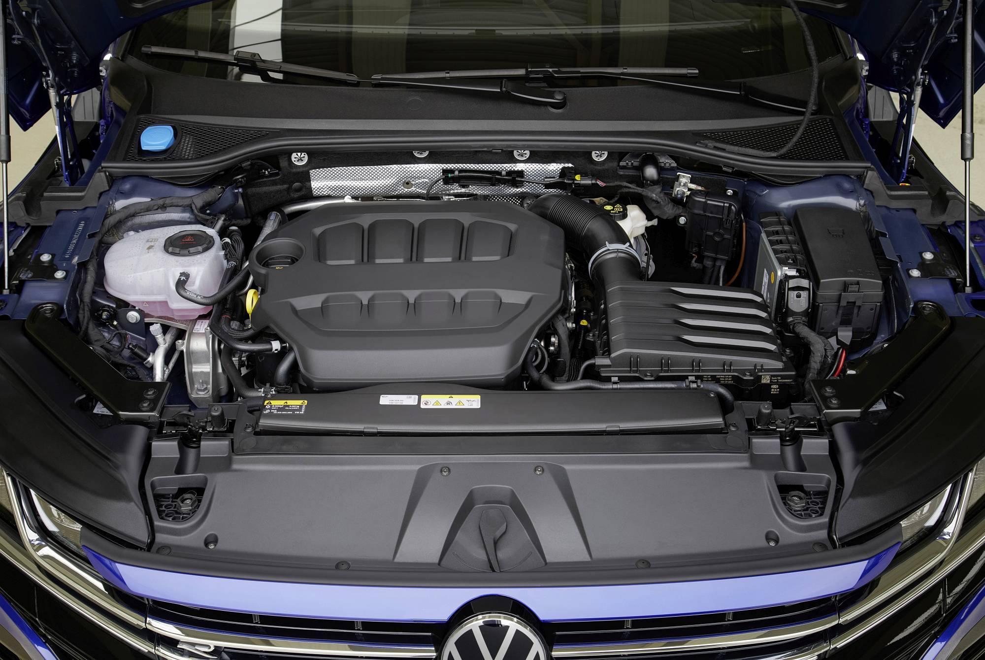 Volkswagen Arteon R_2020 (7)