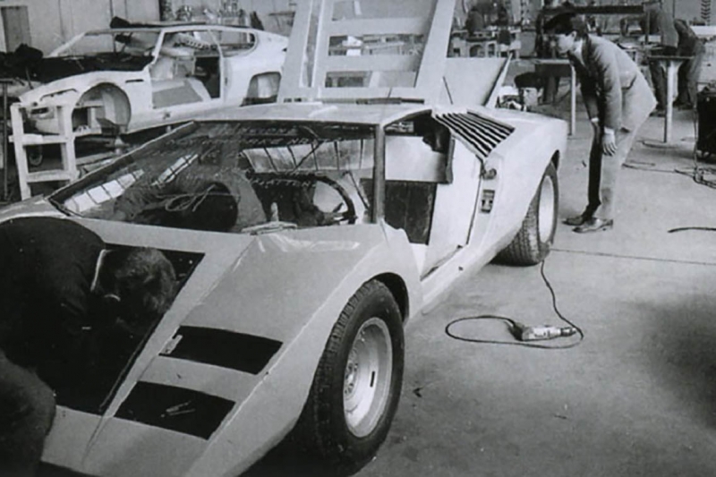 classic-assembly-lines-and-factories-1