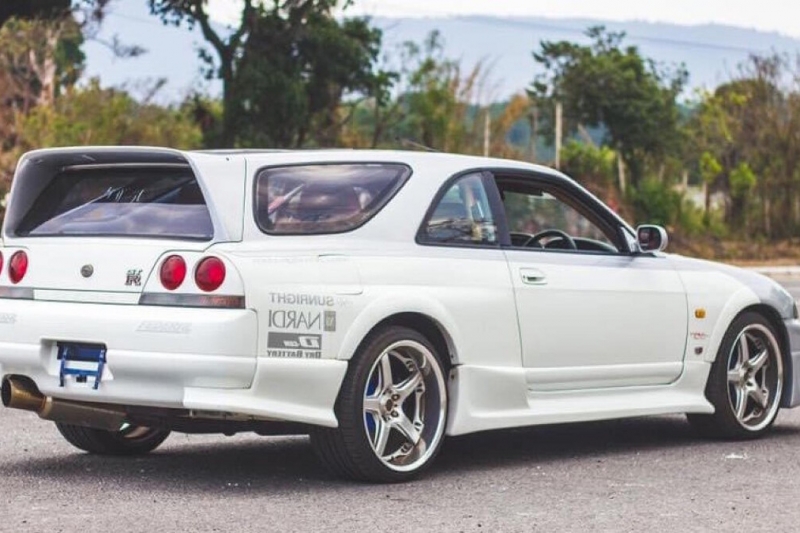 nissan-r33-skyline-gt-r-speed-wagon-02-1591282764