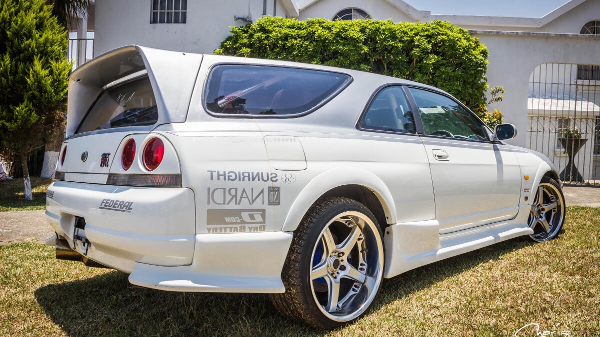 nissan-r33-skyline-gt-r-speed-wagon-04-1591282764