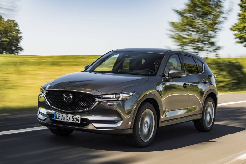2020_Mazda_CX-5_Machine_Grey_DE_Action_1