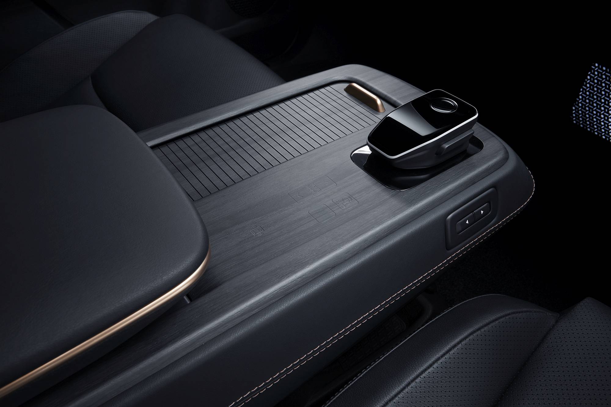 ARIYA Interior Image_ Center console off
