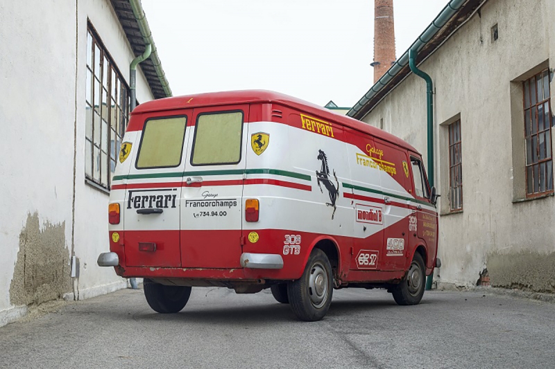 Fiat-238-Van-Back