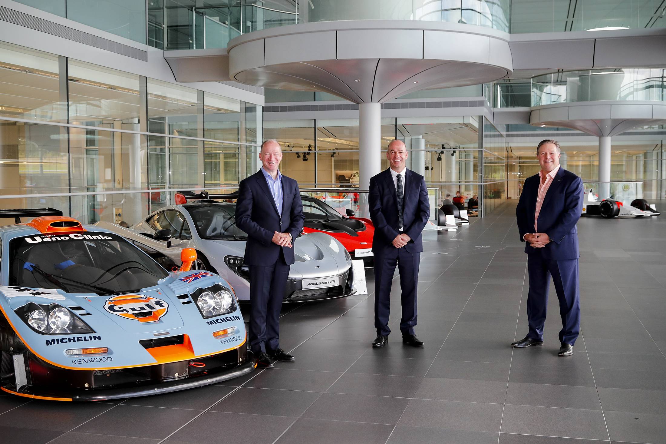 L-R_MikeFlewitt-McLarenAutomotiveCEO