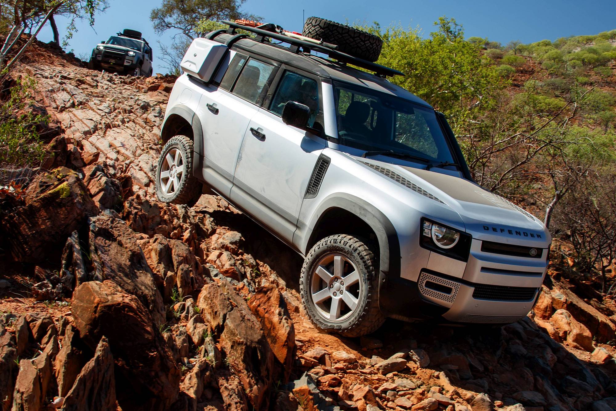 Land Rover Defender_2020 Namibia (1)