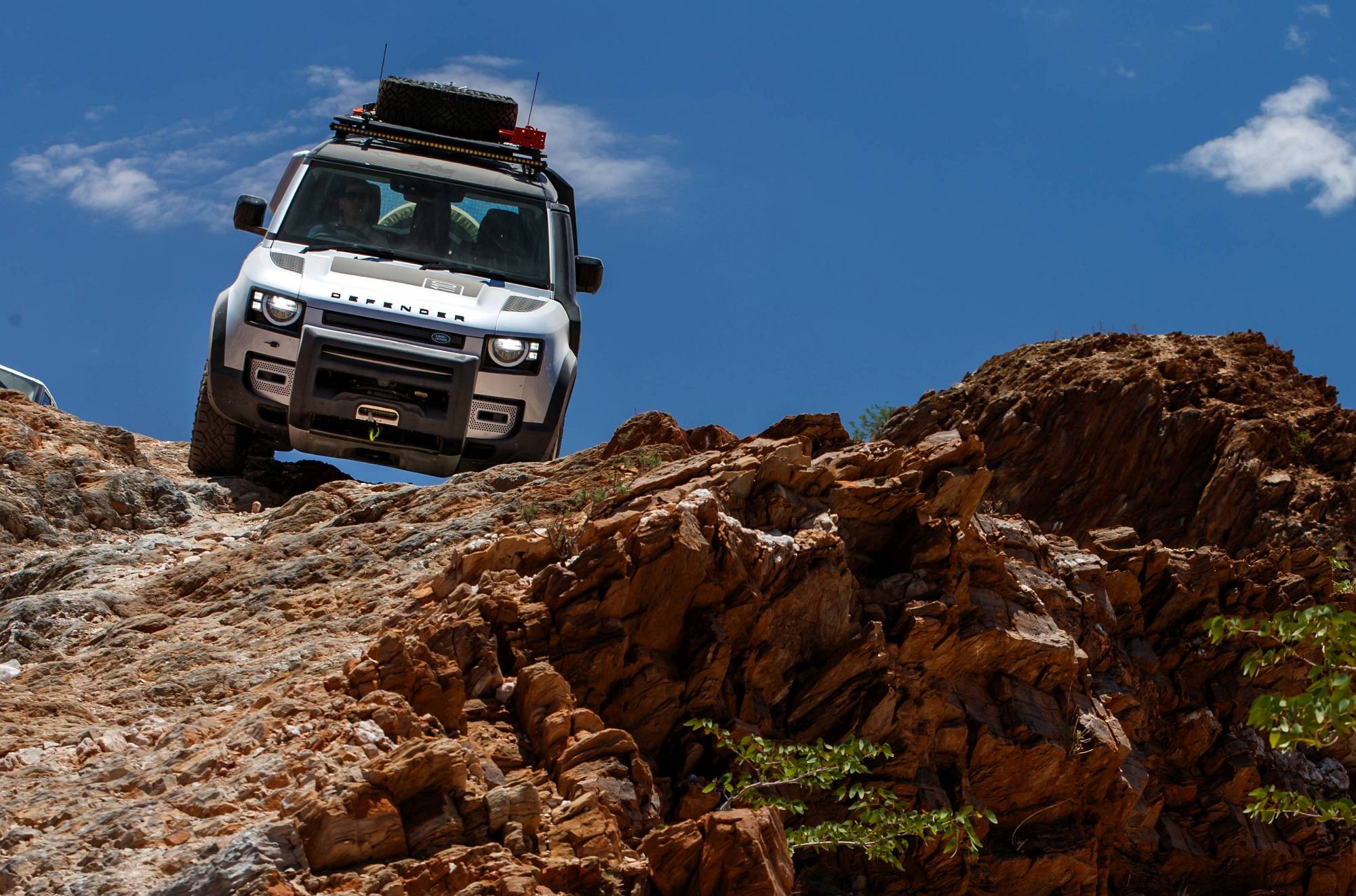 Land Rover Defender_2020 Namibia (11)