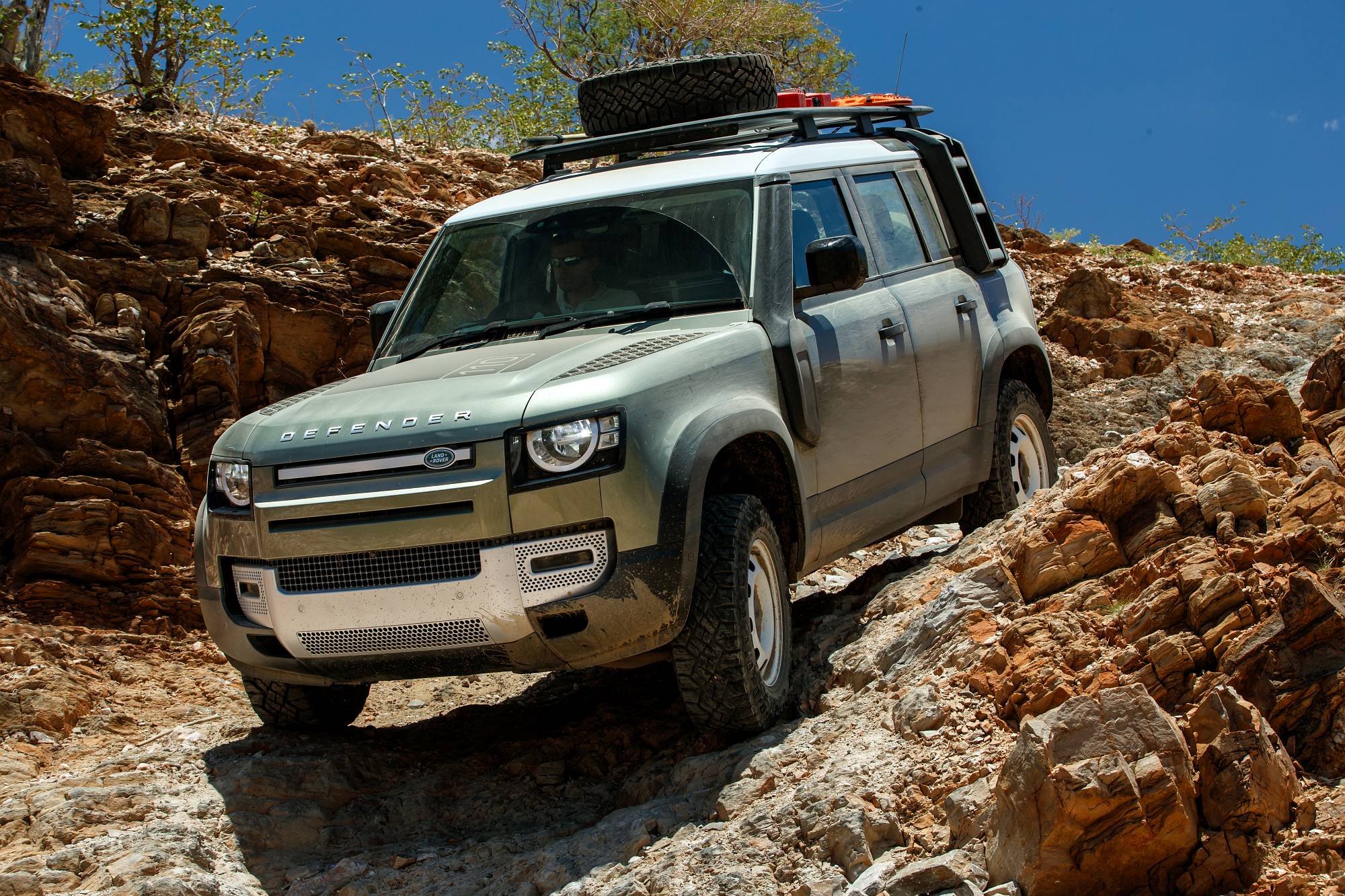 Land Rover Defender_2020 Namibia (14)