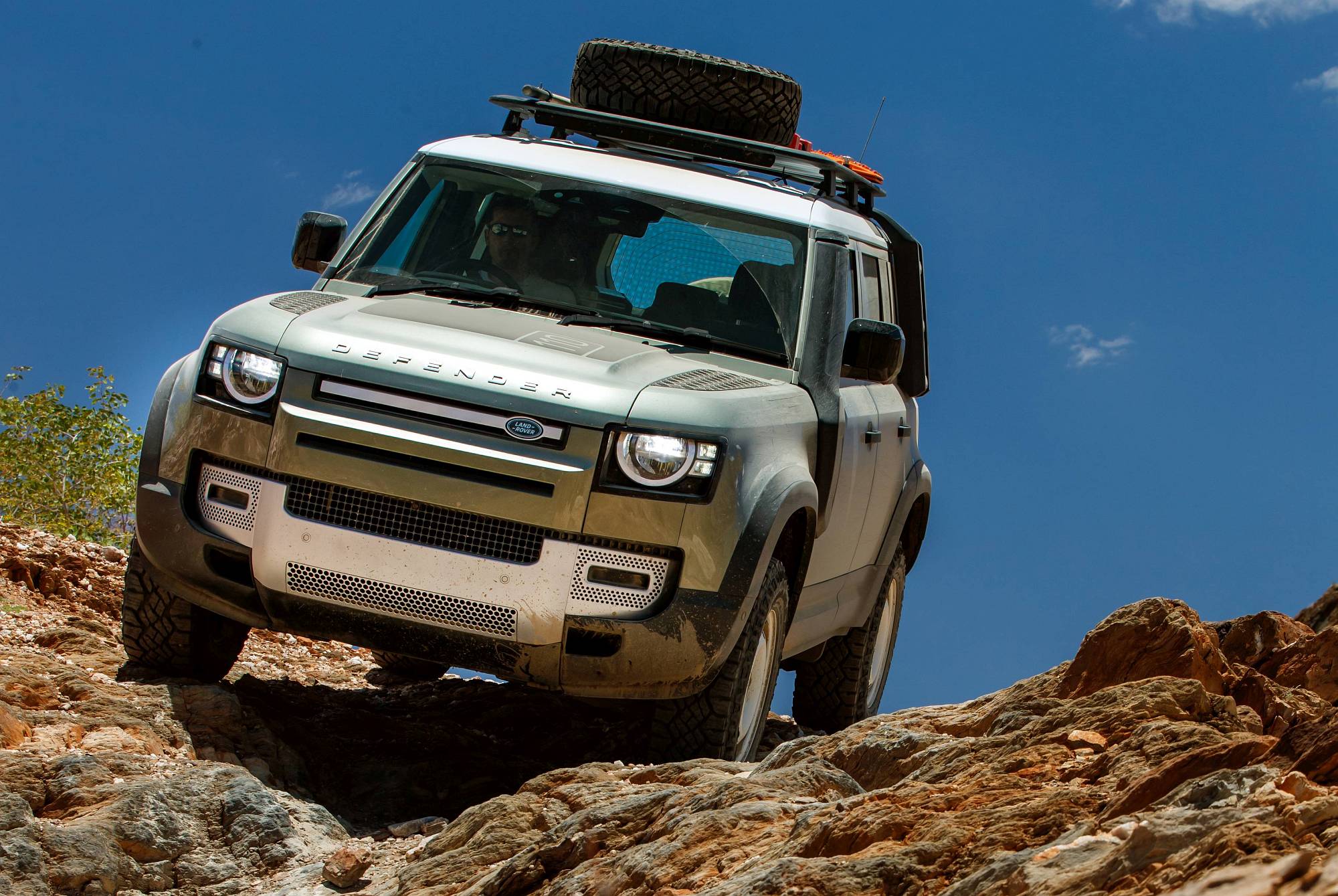 Land Rover Defender_2020 Namibia (24)
