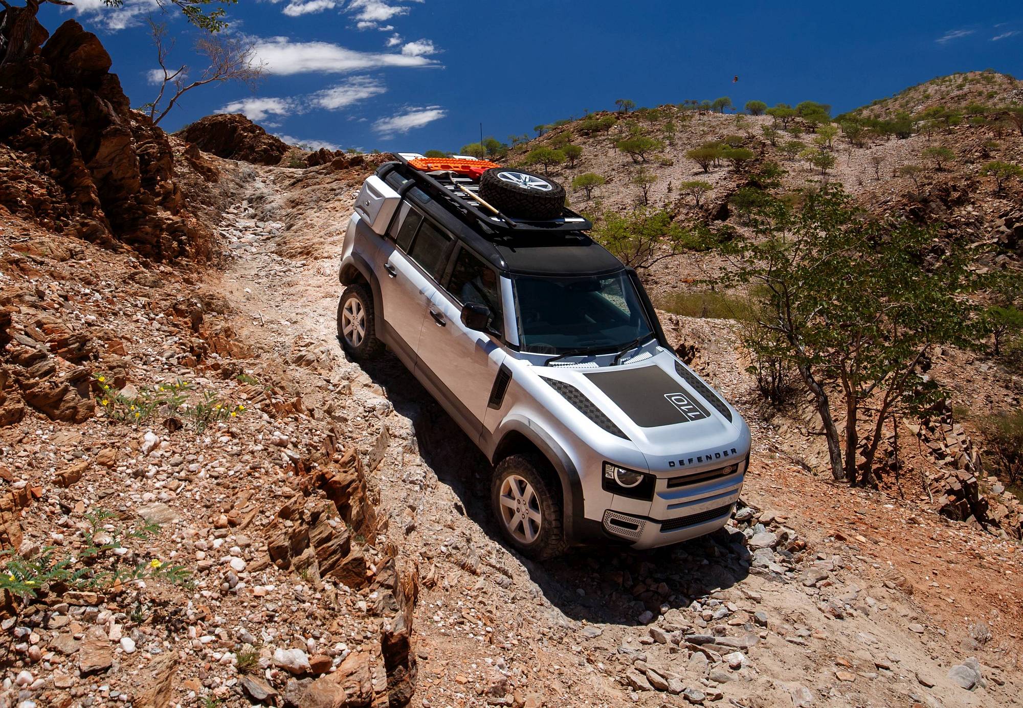 Land Rover Defender_2020 Namibia (9)